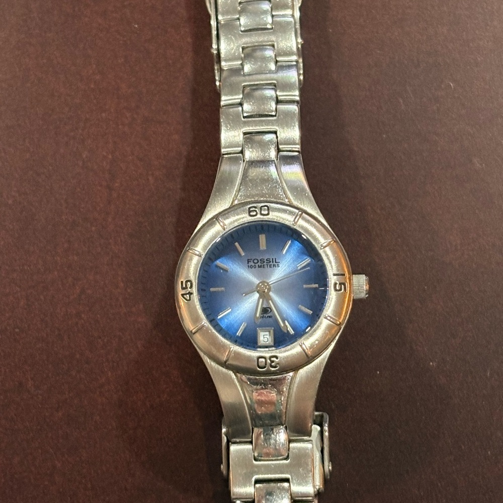 Fossil Women's Watch with Blue Dial and Silver Band